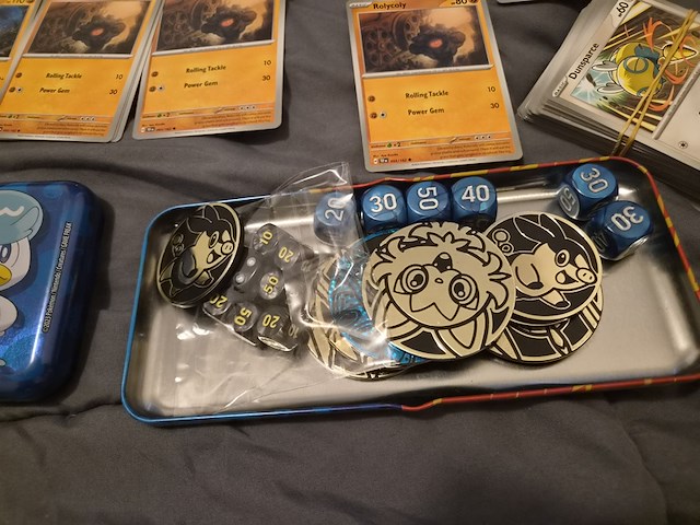 Verzameling pokémon kaarten en accessoires - afbeelding 12 van  21