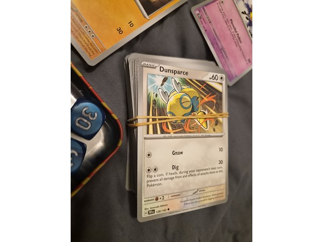 Verzameling pokémon kaarten en accessoires - afbeelding 15 van  21