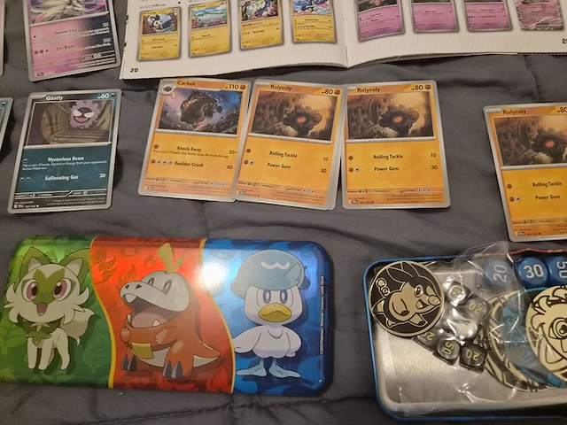 Verzameling pokémon kaarten en accessoires - afbeelding 16 van  21