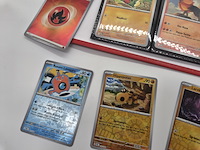Verzameling pokémon kaarten met verzamelmap - afbeelding 21 van  21