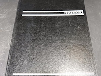 Verzameling postzegels in zegelboek - afbeelding 2 van  5