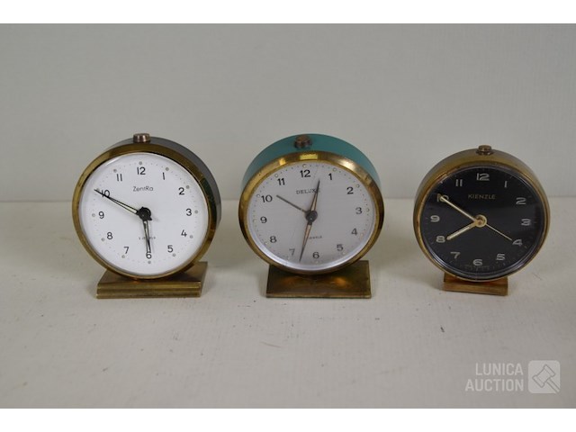 Verzameling reiswekkers - afbeelding 4 van  5