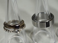 Verzameling ringen - afbeelding 2 van  6