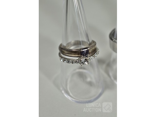 Verzameling ringen - afbeelding 3 van  6