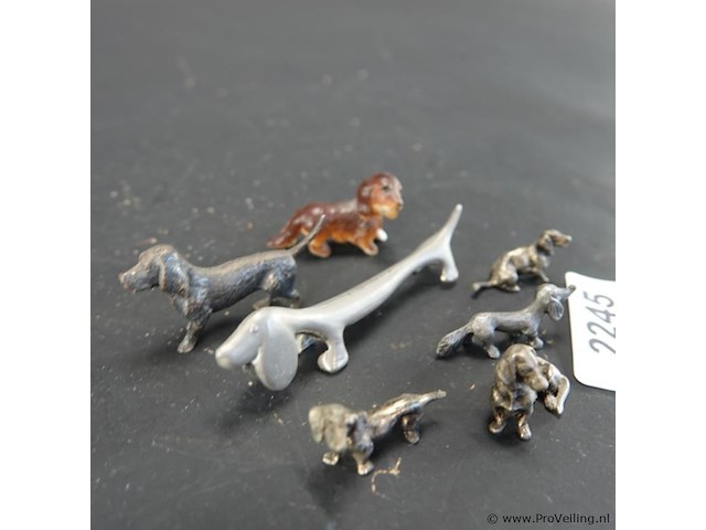 Verzameling teckels - afbeelding 4 van  5