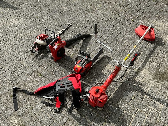 Verzameling van tuin en park machines - afbeelding 13 van  17