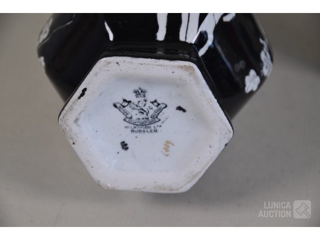 Verzameling vazen - afbeelding 5 van  8