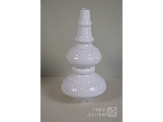 Verzameling vazen - afbeelding 7 van  8