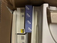 Verzameling verschillende sanitair - afbeelding 2 van  21