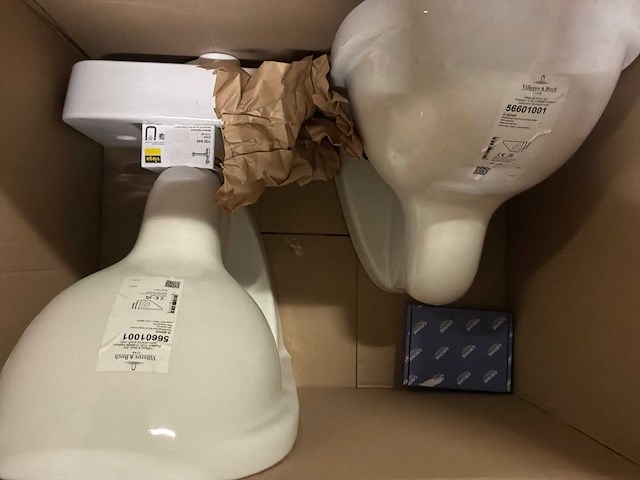 Verzameling verschillende sanitair - afbeelding 9 van  21