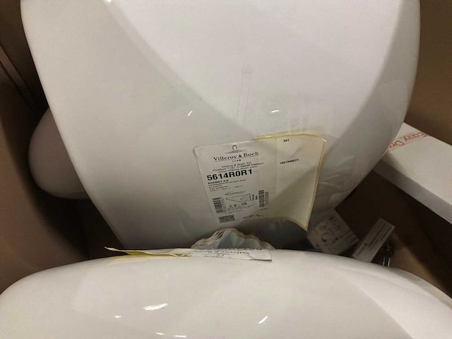 Verzameling verschillende sanitair - afbeelding 15 van  21