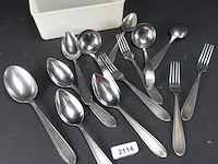 Verzameling voorschoten bestek - afbeelding 2 van  5