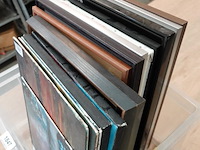 Verzameling wandversiering w.o. olieverf, drukken, ingelijst, e.d. - afbeelding 5 van  5