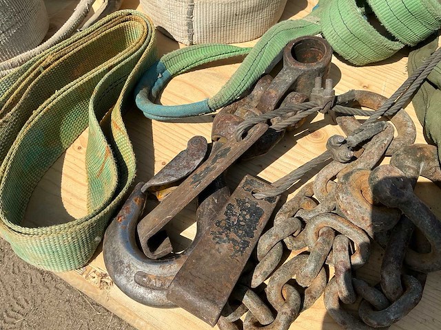 Verzamelkavel hijsbanden, rondstroppen, kettingen en hijsaccessoires - afbeelding 8 van  8