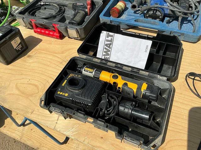 Verzamelkavel professioneel elektrisch gereedschap, bladblazer en accessoires o.a. festool, milwaukee, makita, dewalt, ridgid en elu - afbeelding 5 van  26