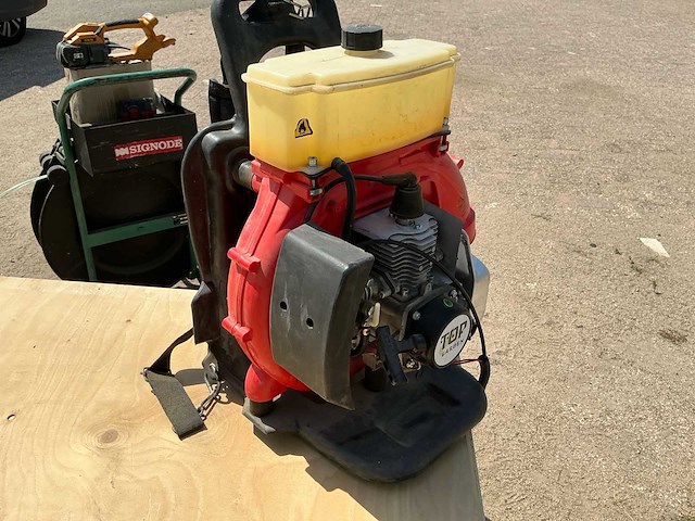 Verzamelkavel professioneel elektrisch gereedschap, bladblazer en accessoires o.a. festool, milwaukee, makita, dewalt, ridgid en elu - afbeelding 17 van  26
