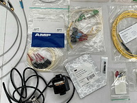 Verzamelkavel van laboratoriumapparatuur, lenzen, sensoren, electrionica en lasers - afbeelding 23 van  88