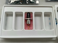 Verzamelkavel van laboratoriumapparatuur, lenzen, sensoren, electrionica en lasers - afbeelding 48 van  88