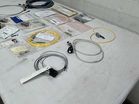 Verzamelkavel van laboratoriumapparatuur, lenzen, sensoren, electrionica en lasers - afbeelding 49 van  88