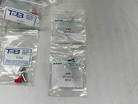 Verzamelkavel van laboratoriumapparatuur, lenzen, sensoren, electrionica en lasers - afbeelding 70 van  88