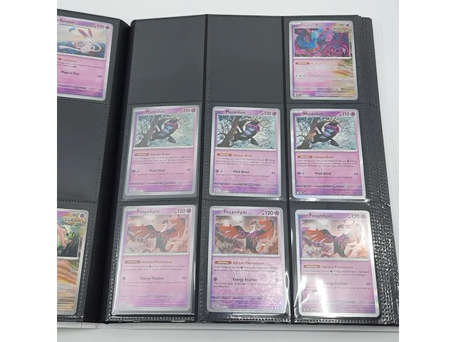 Verzamelmap met kaarten, pokémon, o.a. exeggcute pre en 001/131 - afbeelding 9 van  45