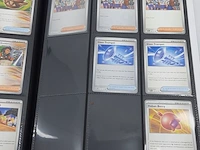 Verzamelmap met kaarten, pokémon, o.a. exeggcute pre en 001/131 - afbeelding 31 van  45