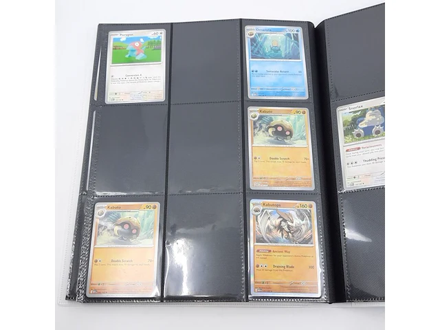 Verzamelmap met kaarten, pokémon, o.a. ivysaur mew en 002/165 - afbeelding 25 van  43