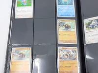 Verzamelmap met kaarten, pokémon, o.a. ivysaur mew en 002/165 - afbeelding 25 van  43
