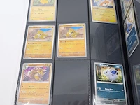 Verzamelmap met kaarten, pokémon, o.a. ivysaur mew en 002/165 - afbeelding 41 van  43