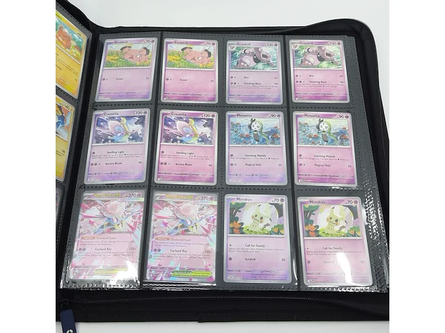 Verzamelmap met kaarten, pokémon, o.a. mega heracross ex pfl en 004/094 - afbeelding 20 van  21