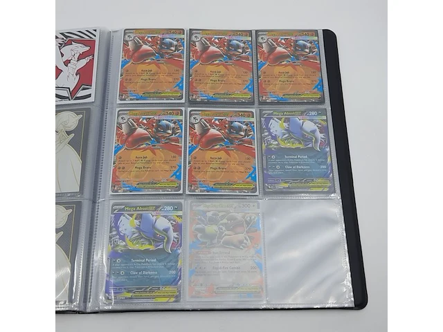 Verzamelmap met kaarten, pokémon, o.a. mega venusaur ex meg en 003/132 - afbeelding 8 van  11