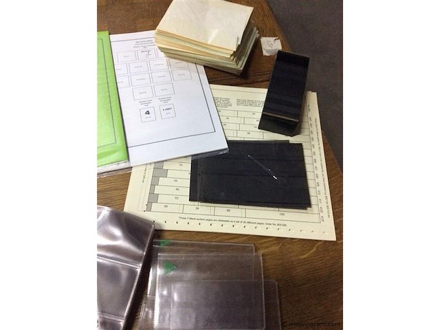 Verzamelmappen + postzegel toebehoren - afbeelding 4 van  4