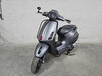 Verzamelveiling scooters en motoren