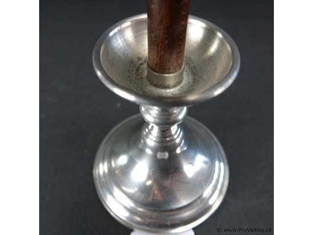 Verzilverd tinnen kandelaar - afbeelding 3 van  5