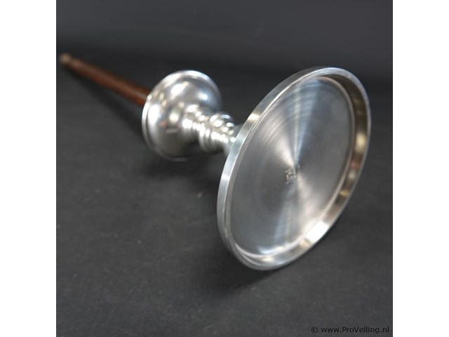 Verzilverd tinnen kandelaar - afbeelding 4 van  5