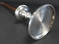 Verzilverd tinnen kandelaar - afbeelding 4 van  5