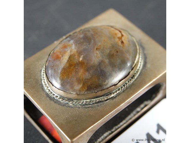 Verzilverde luciferhouder met steen - afbeelding 3 van  5