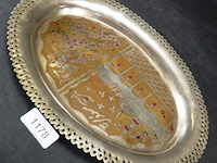 Verzilverde schaal met decor - afbeelding 3 van  5