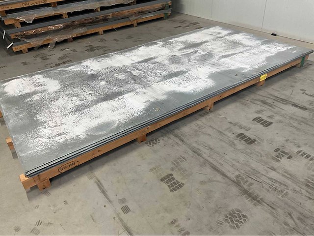 Verzinkte staalplaten 23 stuks nieuw - afbeelding 1 van  1