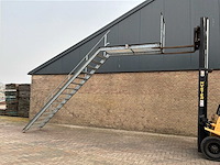 Verzinkte stalen bordestrap 3.25m vloerhoogte - afbeelding 2 van  9