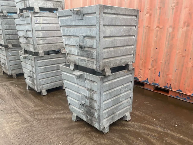 Verzinkte stapelbakken/materiaalbakken (2x) - afbeelding 4 van  4