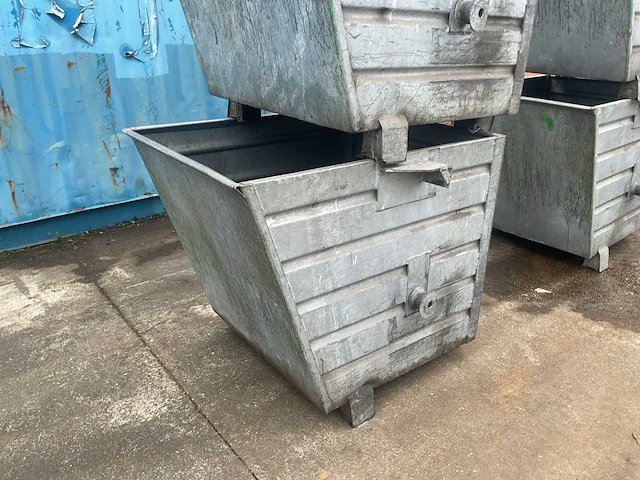 Verzinkte stapelbakken/materiaalbakken (3x) - afbeelding 2 van  5