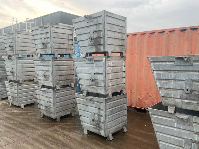 Verzinkte stapelbakken/materiaalbakken (3x) - afbeelding 5 van  5