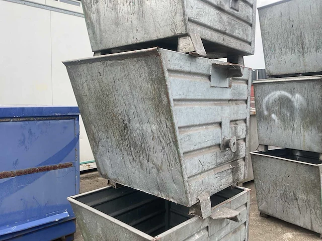 Verzinkte stapelbakken/materiaalbakken (3x) - afbeelding 4 van  6