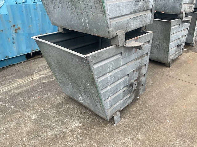 Verzinkte stapelbakken/materiaalbakken (3x) - afbeelding 2 van  5