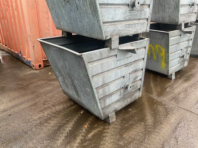 Verzinkte stapelbakken/materiaalbakken (3x) - afbeelding 2 van  5