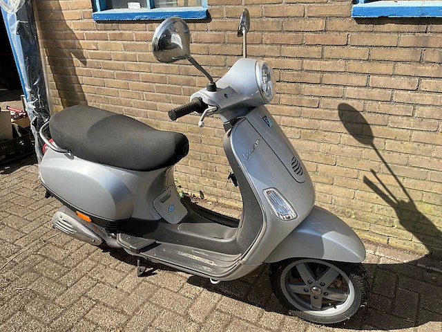 Vespa - 2007 - lx 50 2t bromscooter - afbeelding 5 van  11