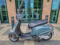 Vespa - 4takt - brommer