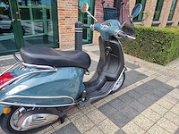 Vespa - 4takt - brommer - afbeelding 9 van  13
