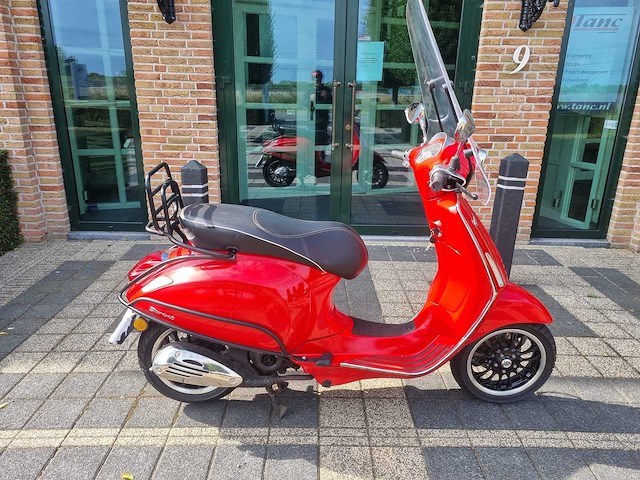 Vespa - 4takt - brommer - afbeelding 5 van  14